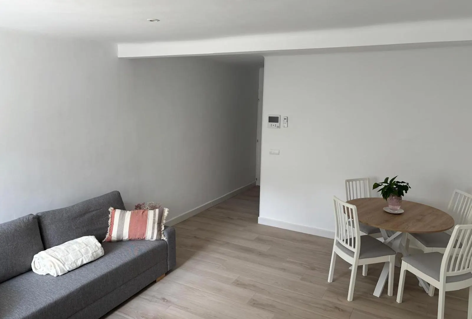 La Sardineta, Es Un Apartamento En La Costa Brava, Palamos 1 Minuto De La Playa Alquiler Temporal Minimo 32 Noches