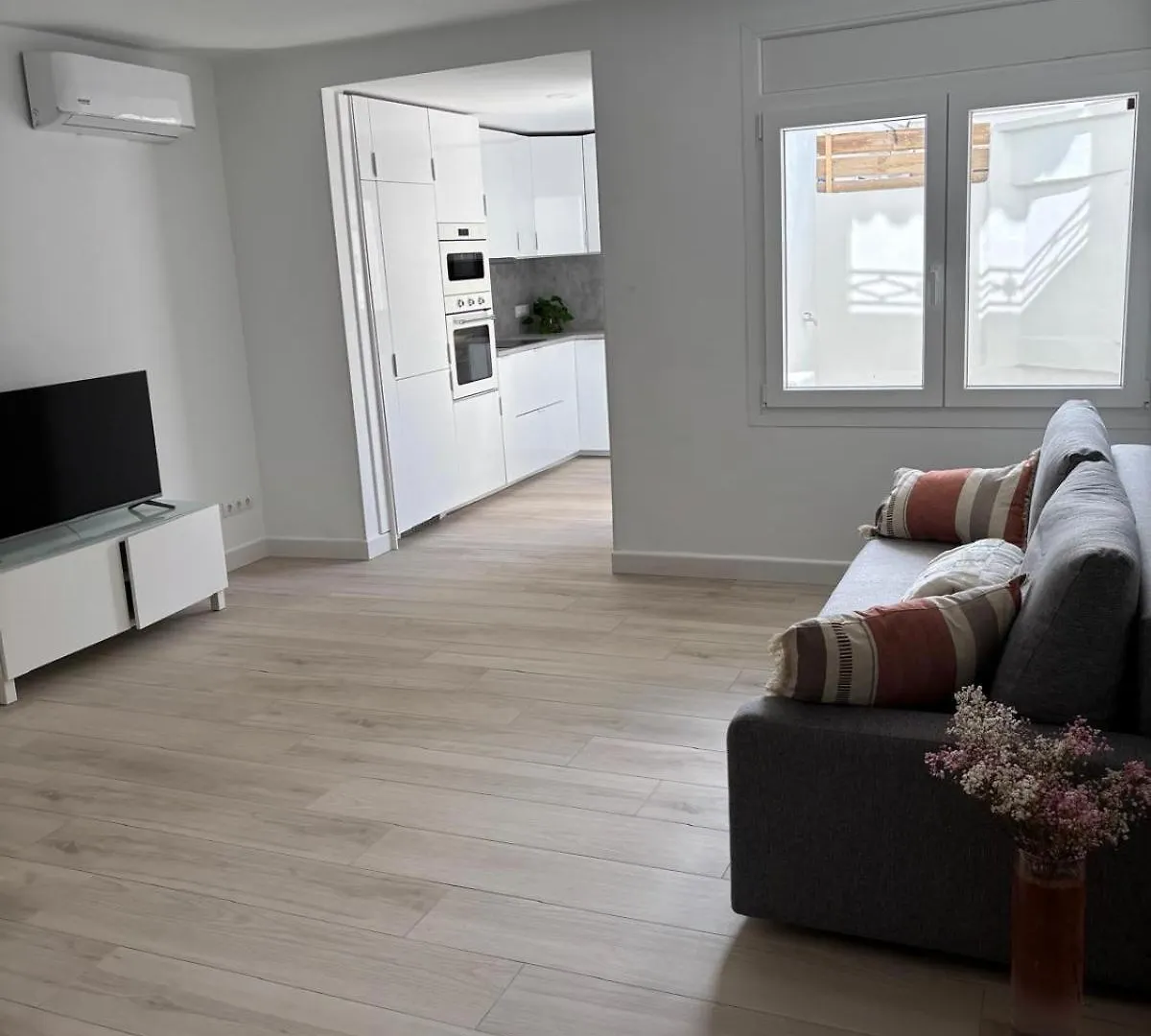Lejlighed La Sardineta, Es Un Apartamento En La Costa Brava, Palamos 1 Minuto De La Playa Alquiler Temporal Minimo 32 Noches